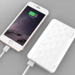charging iphone with power bank
