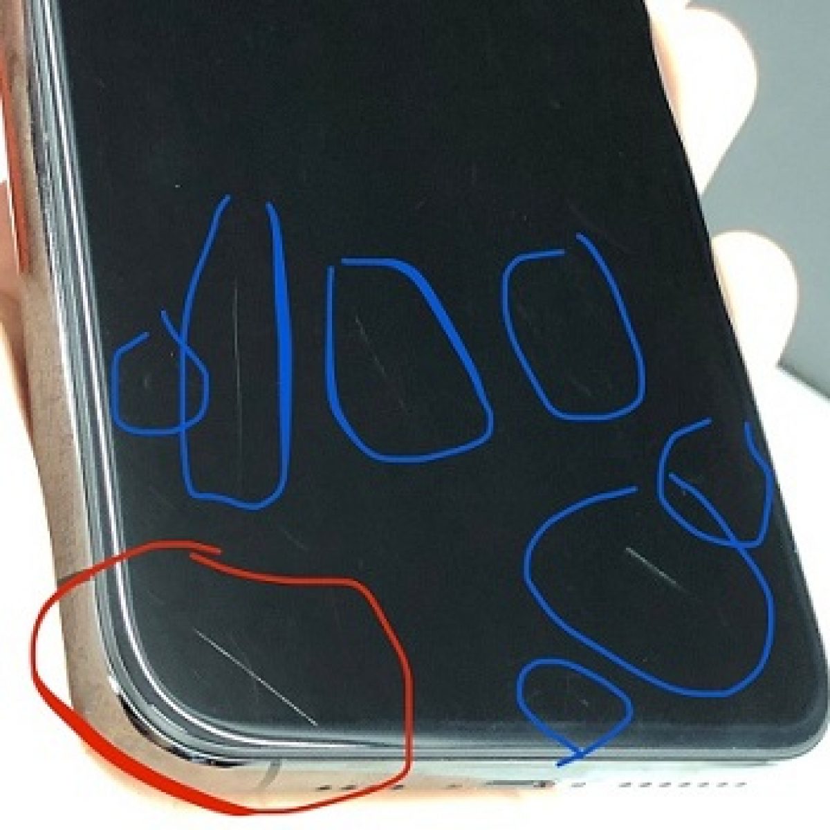 How to Remove Scratches from Your Phone Screen 