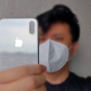 Using iPhone Face ID with mask against coronavirus